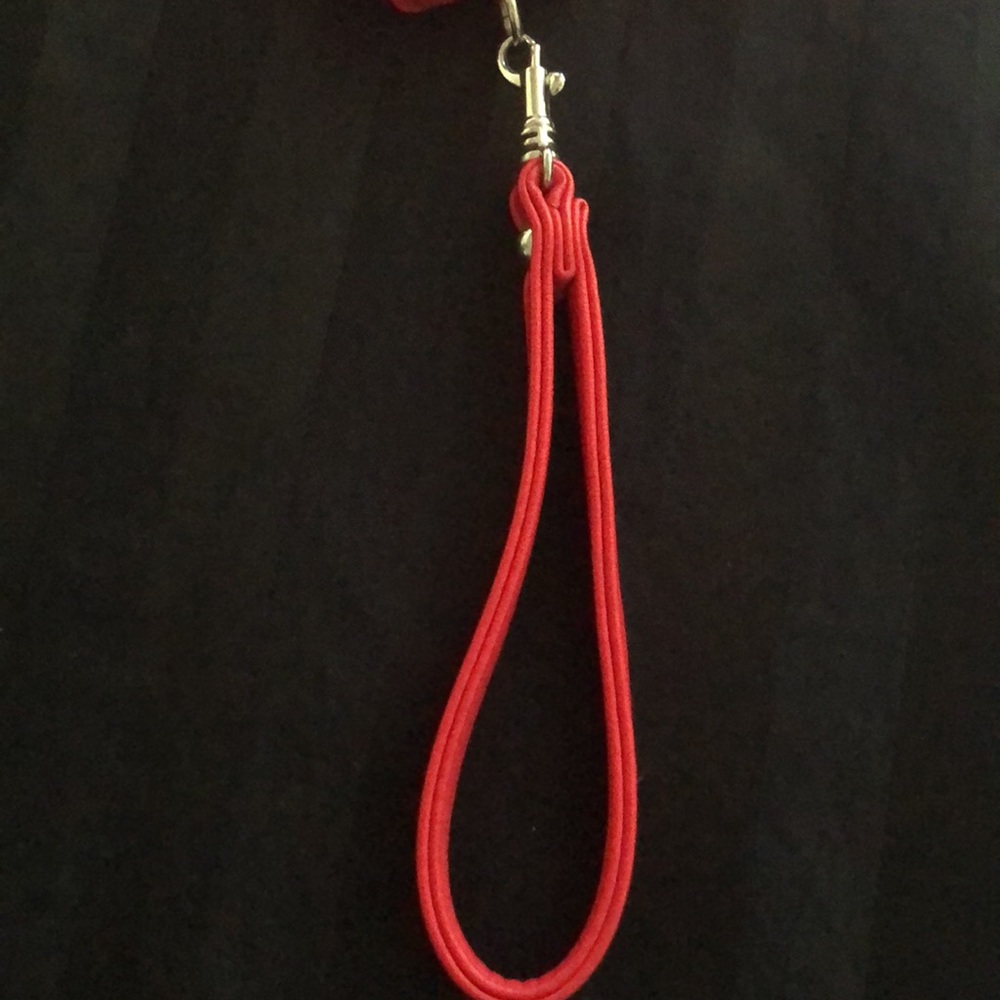 Express Wristlet-Red - Picture 2 of 4